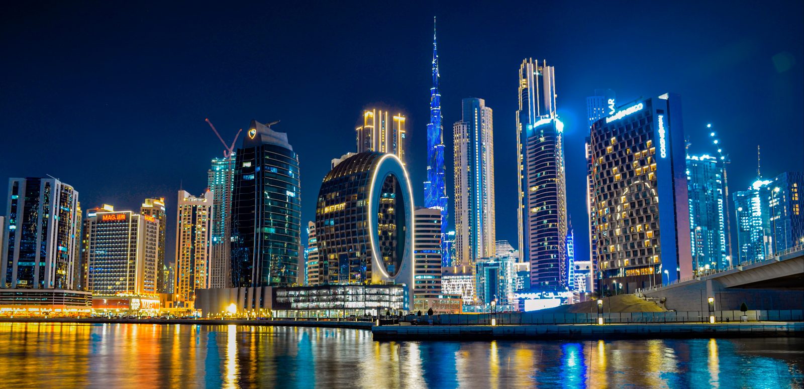 Dubai 5 Star Holiday Package from India — Burj Khalifa Desert Safari